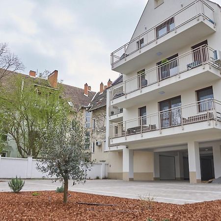 Sunlight Grey - Szeged Apartment Ngoại thất bức ảnh